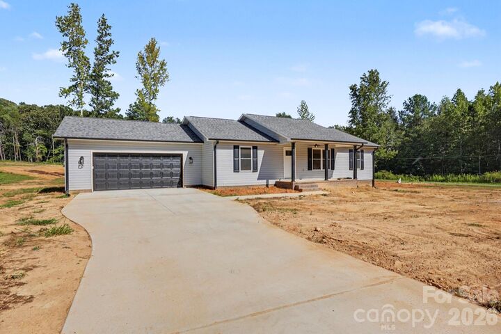 Property Photo:  2019 Pineview Drive  NC 28150 