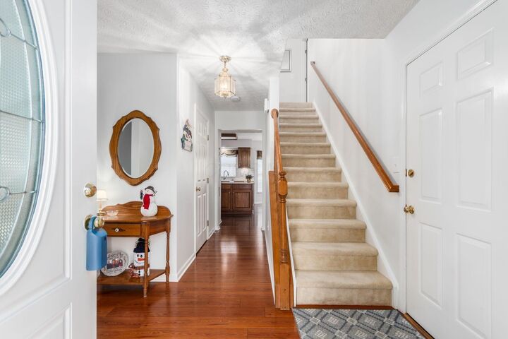 Property Photo:  1459 River Trail Drive  OH 43123 