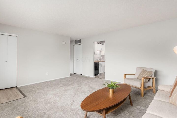 Property Photo:  5540 Nike Drive  OH 43026 