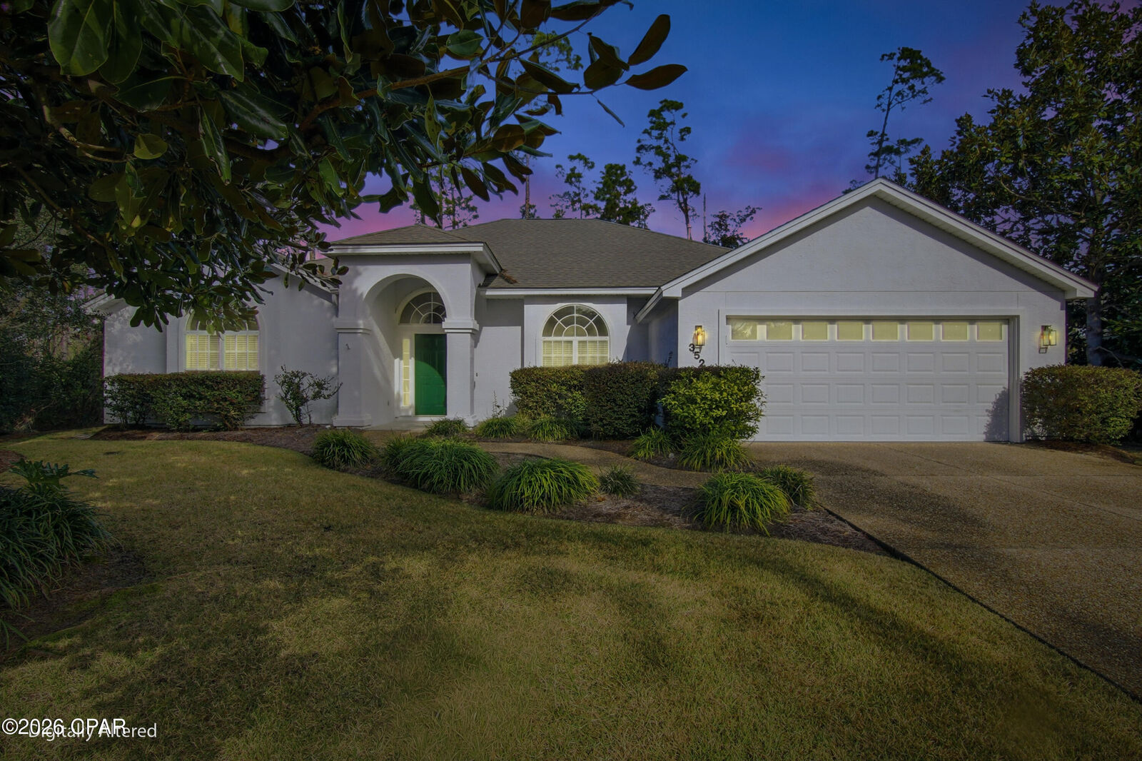 Property Photo:  3522 Fox Run Boulevard  FL 32408 