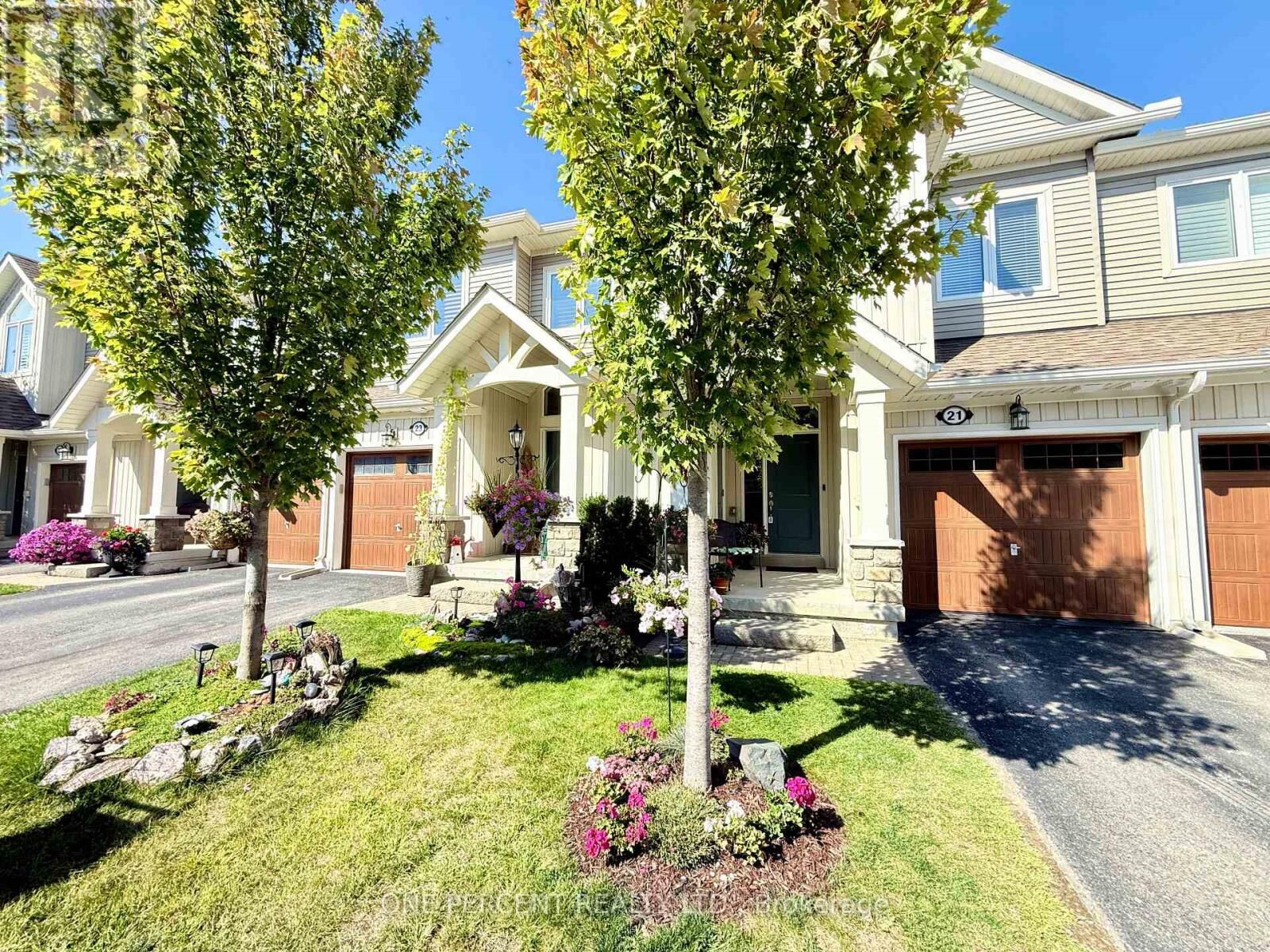 Property Photo:  21 Lett Avenue  ON L9Y 0Z5 