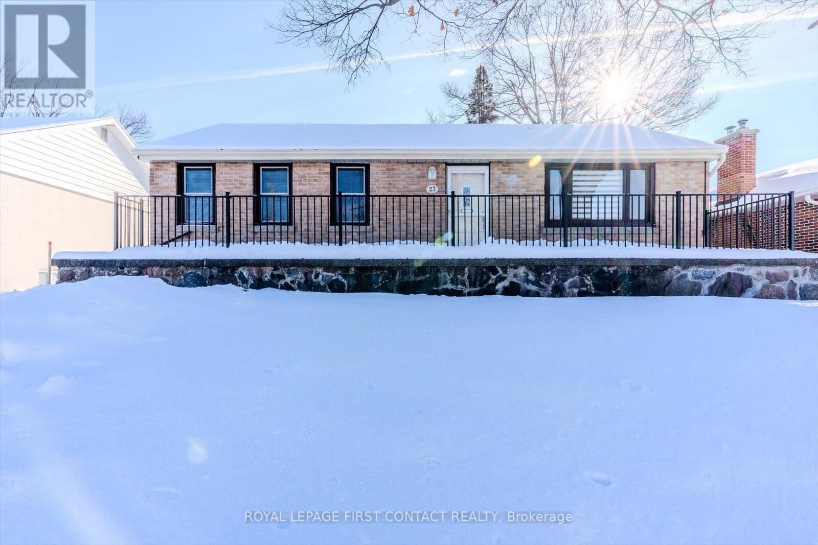 Property Photo: 23 Shannon Street ON L4M 2K7