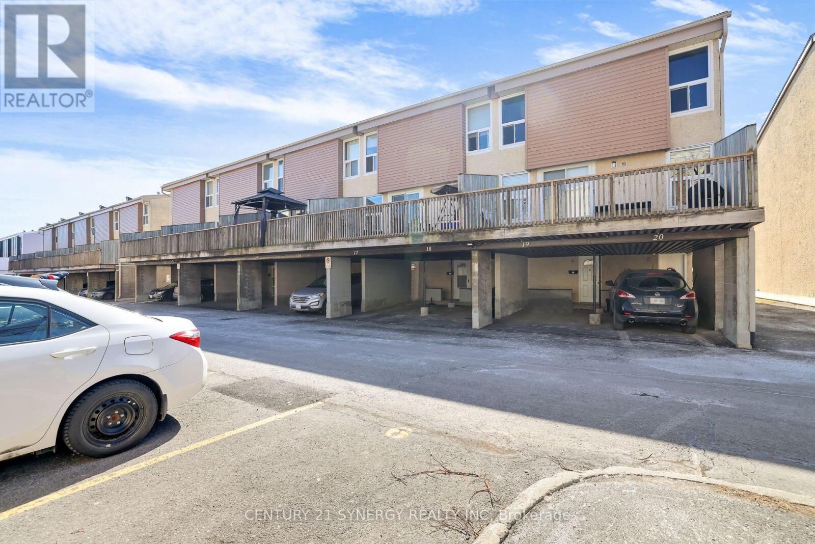 Photo de la propriété:  3415 Uplands Drive 17  ON K1V 9N3 