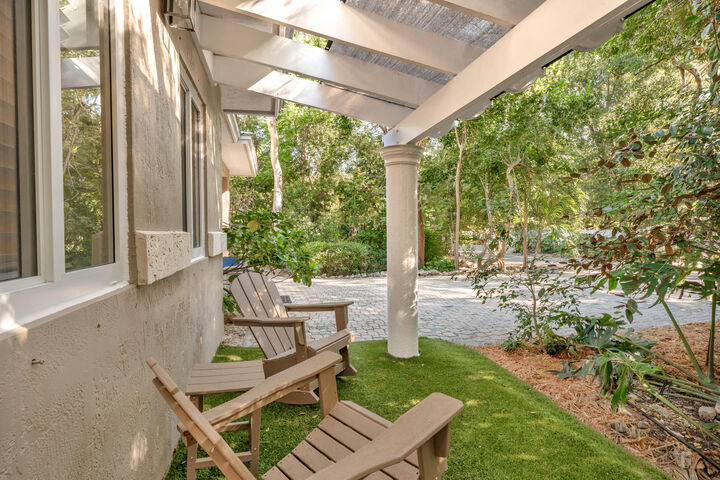 Property Photo:  33 Blue Runner Street  FL 33037 