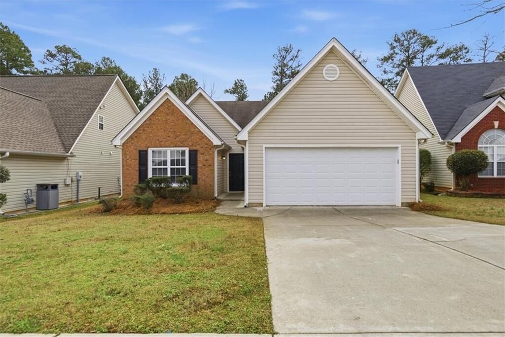 Property Photo: 2720 Kentshire Way GA 30044