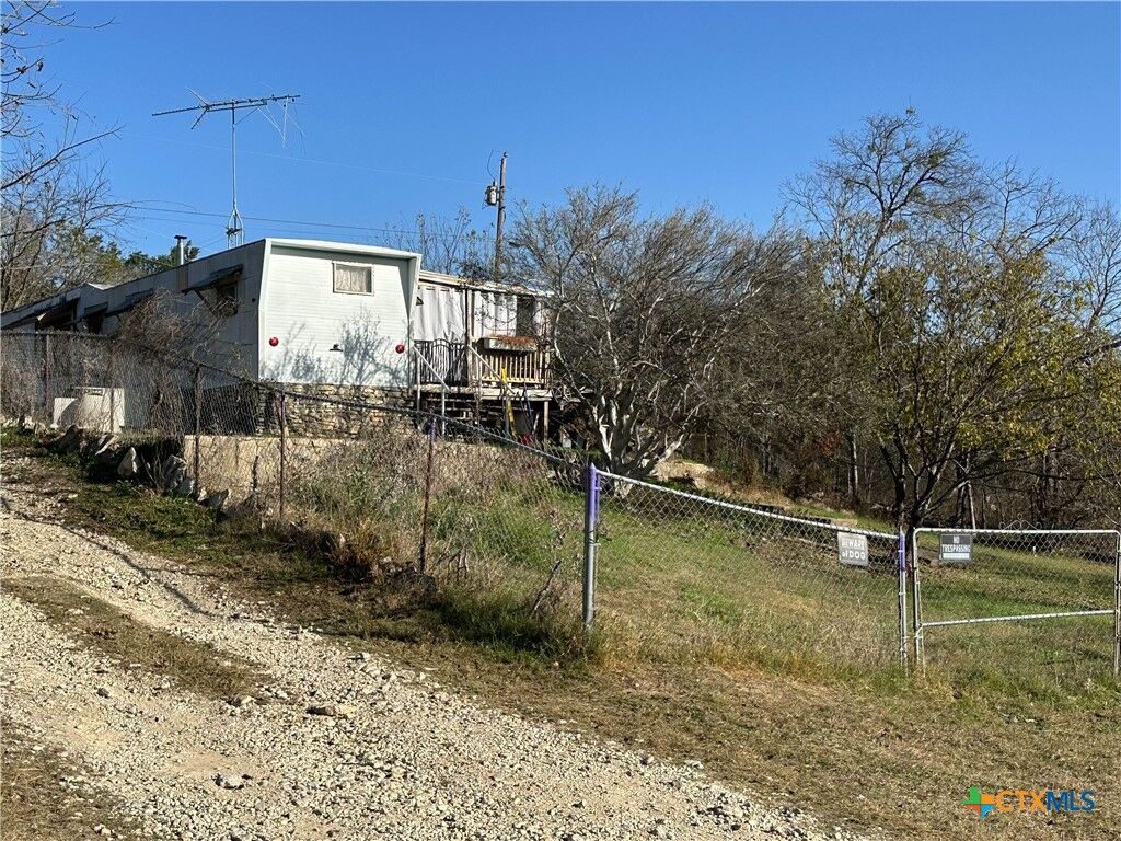 Property Photo:  440 Smith Drive  TX 76542 