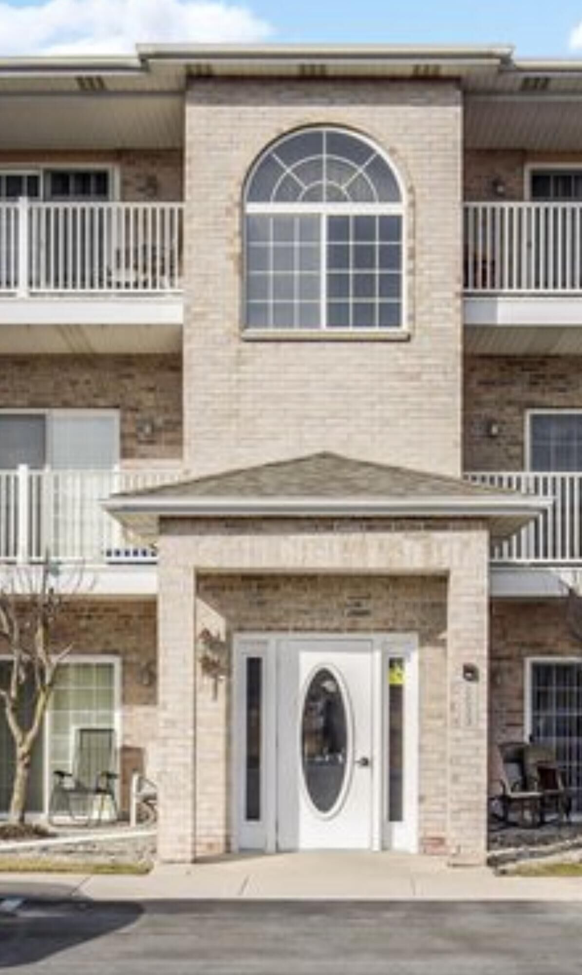 Property Photo: 2023 W 75th 22 IN 46410