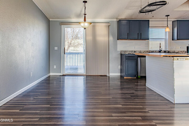 Property Photo:  4602 Gates Drive  ND 58503 