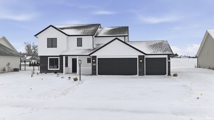 Property Photo: 18738 Eisley Cove IN 46706