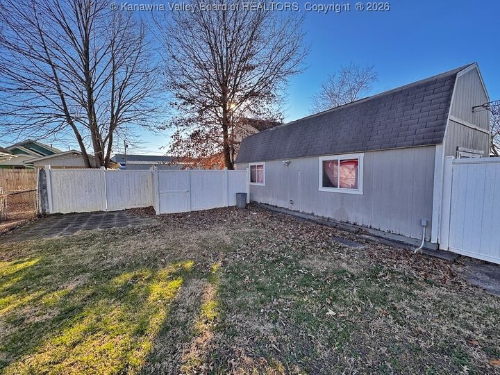 Property Photo: 1217 Payne Avenue WV 25064