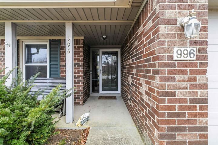 Property Photo:  996 Wedgewood Road  KY 40514 