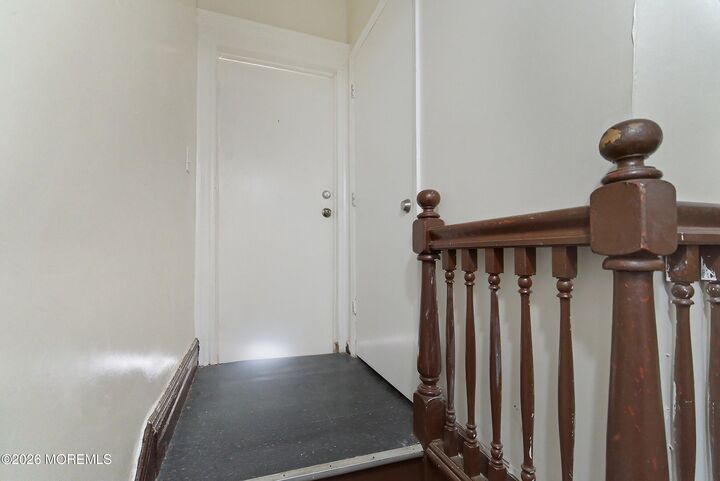 Property Photo:  216 Oakwood Avenue  NJ 07050 