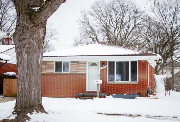 Property Photo: 6941 Fellrath Street MI 48180