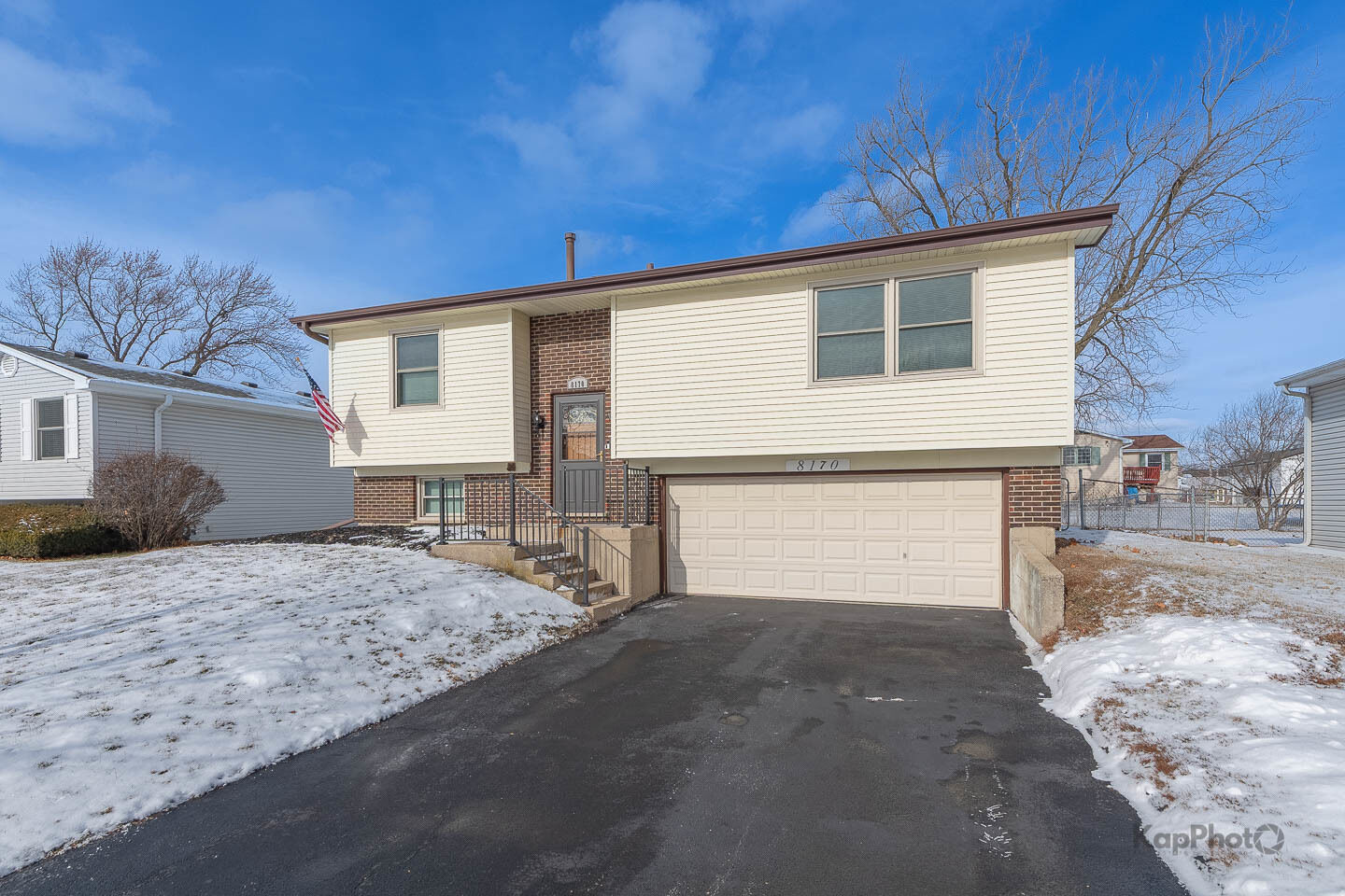 Property Photo:  8170 Northway Drive  IL 60133 