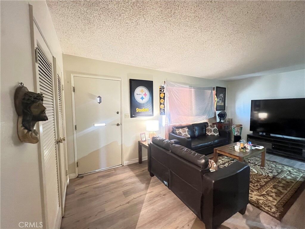 Property Photo:  1598 W Wesley  CA 92543 