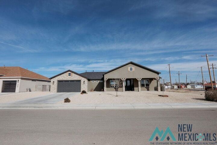 Property Photo: 2302 Seville Loop NM 88220