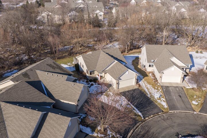 Property Photo:  1421 Blue Flag Court  MN 55057 