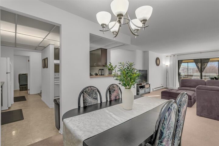 Photo de la propriété: 1075 Bernard Avenue 308 BC V1Y 6P7