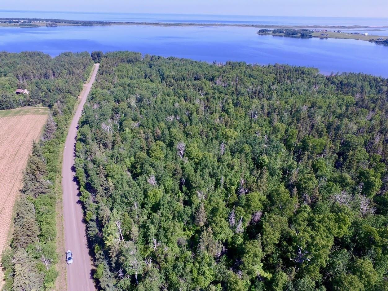 Photo de la propriété:  Lot 4 Bayridge Way  PE C1E 2W1 