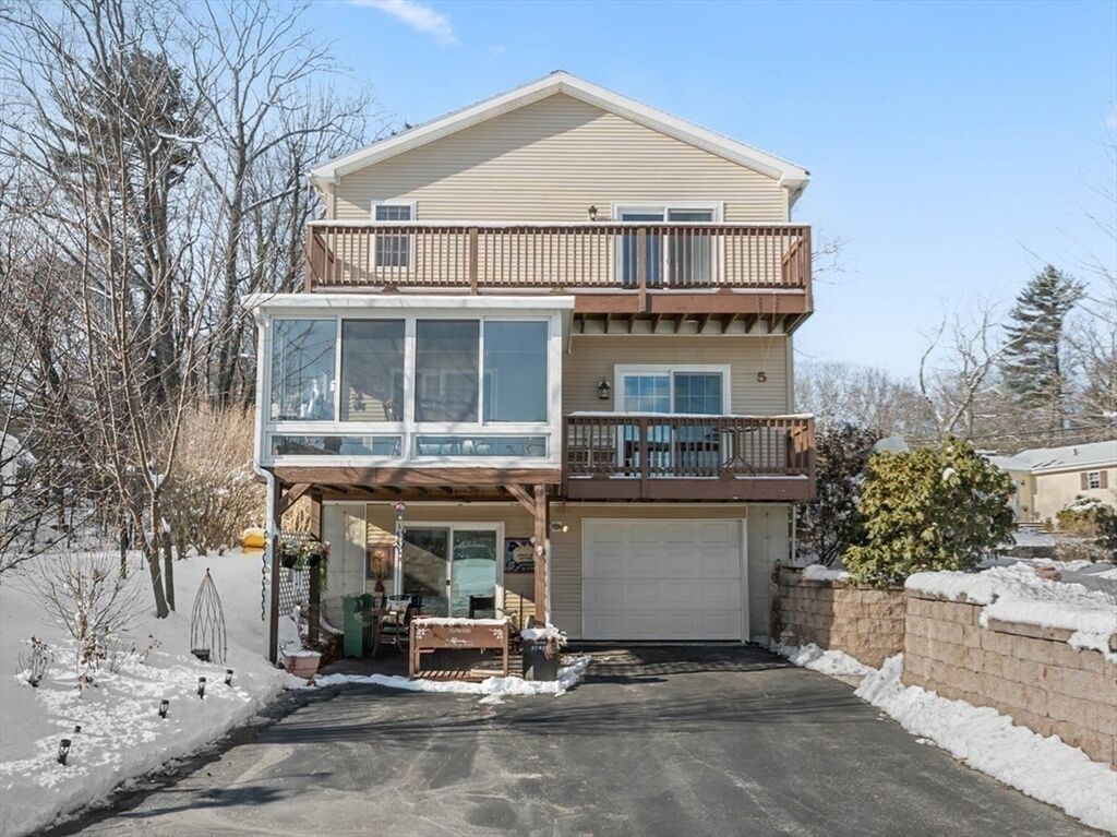 Property Photo:  5 Glen Echo Shore Rd  MA 01507 