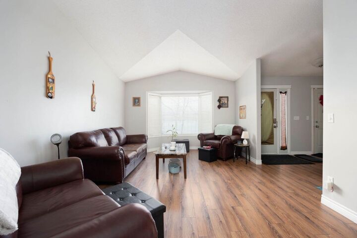 Property Photo:  224 Shetland Garden  AB T9H 5M5 