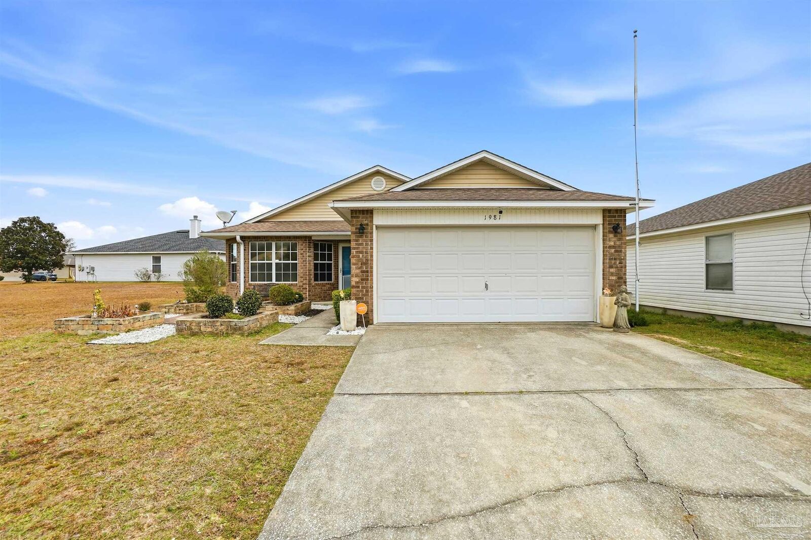 Property Photo:  1981 Catline Cir  FL 32566 