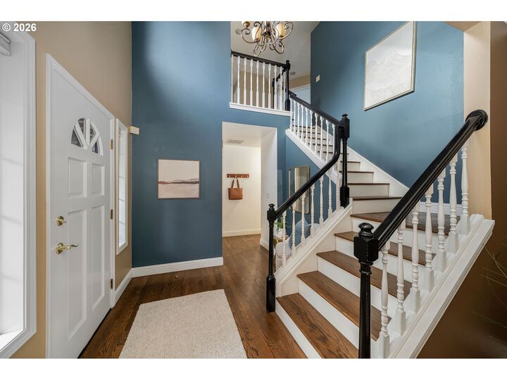 Property Photo:  6703 SW Moonshadow Ct  OR 97223 