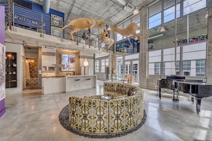 Property Photo:  445 N Andrews Avenue 403  FL 33301 