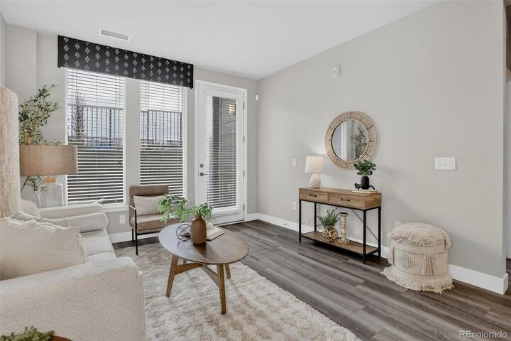 Property Photo:  480 E Fremont Place 109  CO 80122 