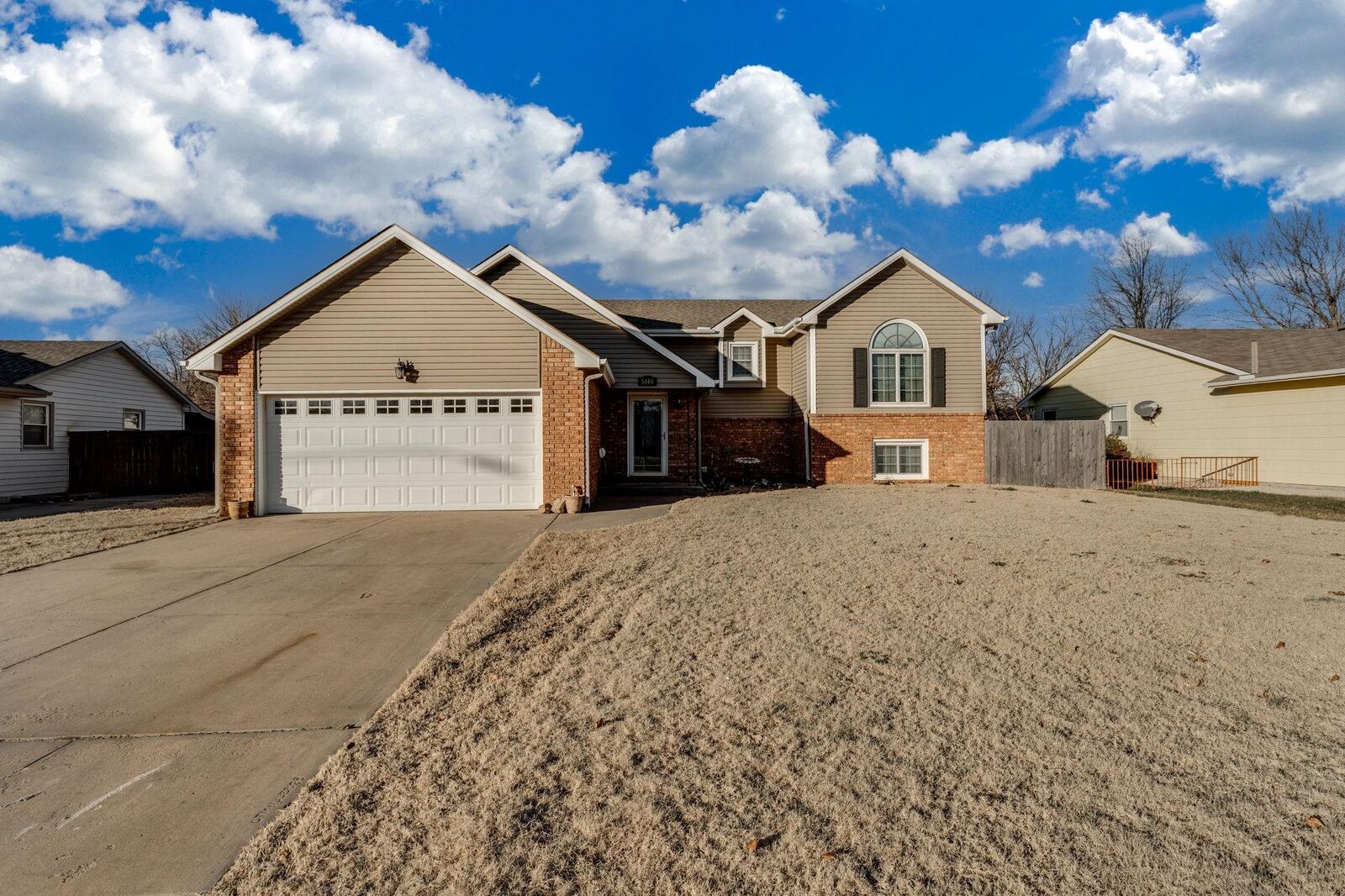 Property Photo: 5440 S Stoneborough Ct KS 67217