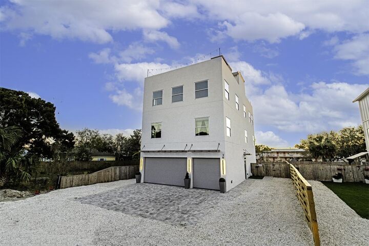 Property Photo:  16/18/20 Inlet Pl  FL 32080 