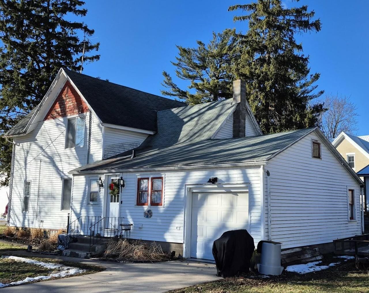 Property Photo:  216 Coon Prairie Avenue  WI 54667 