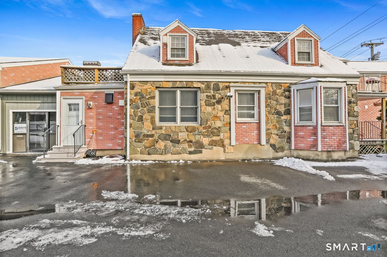 Property Photo:  234 Linwood Avenue  CT 06824 