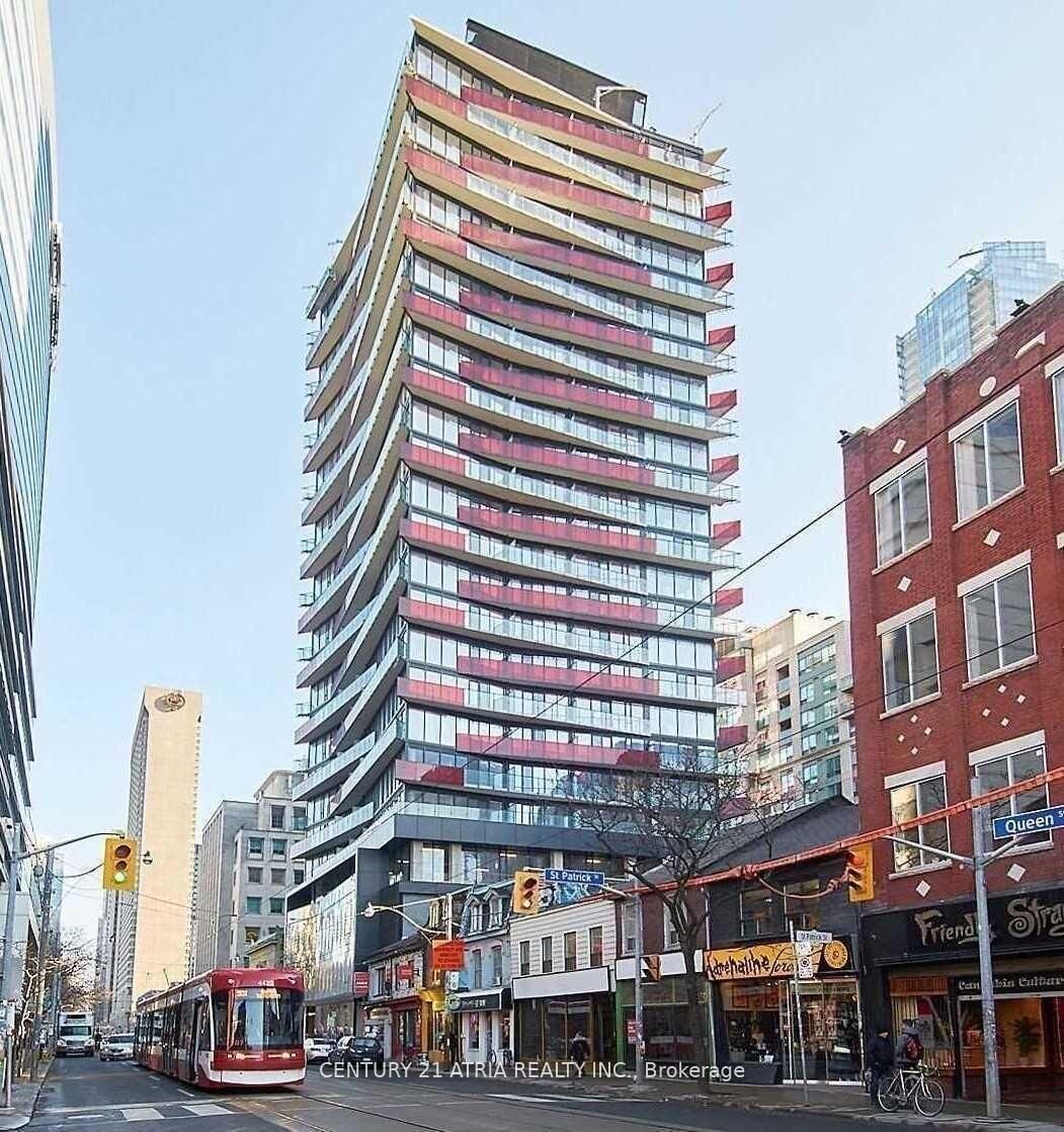 Photo de la propriété: 215 Queen Street W 709 ON M5V 0P5