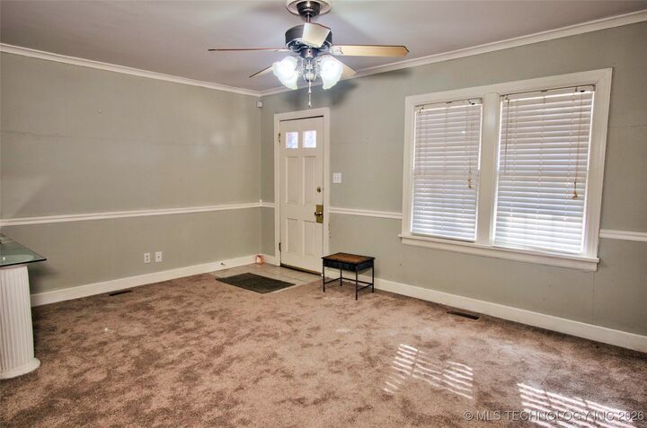 Property Photo:  1502 Hayes Street  OK 74403 