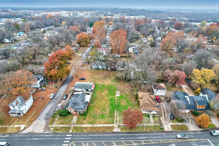 Property Photo:  1003 Eastside Boulevard  OK 74403 