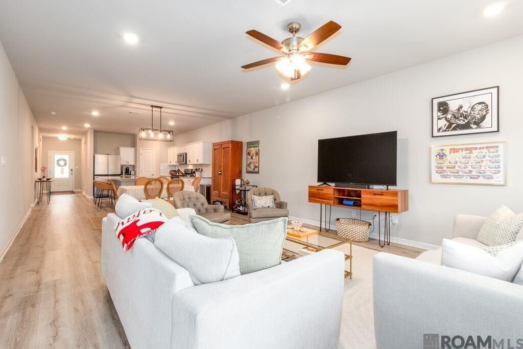 Property Photo:  6407 Tiger Pointe Dr  LA 70817 