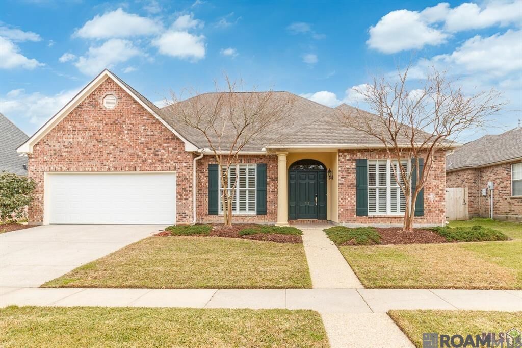 Property Photo:  712 Troutbeck Dr  LA 70810 
