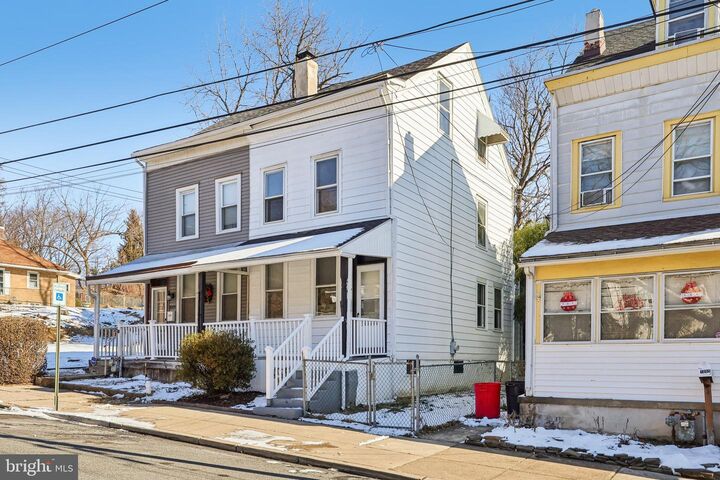 Property Photo: 1007 Woodside Avenue PA 19015