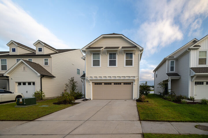 Property Photo: 505 Purple Finch Road SC 29486