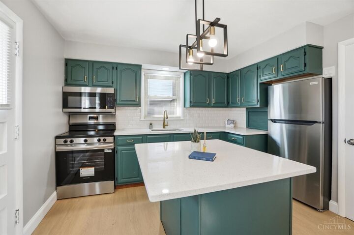 Property Photo:  4030 Bedford Avenue  OH 45015 