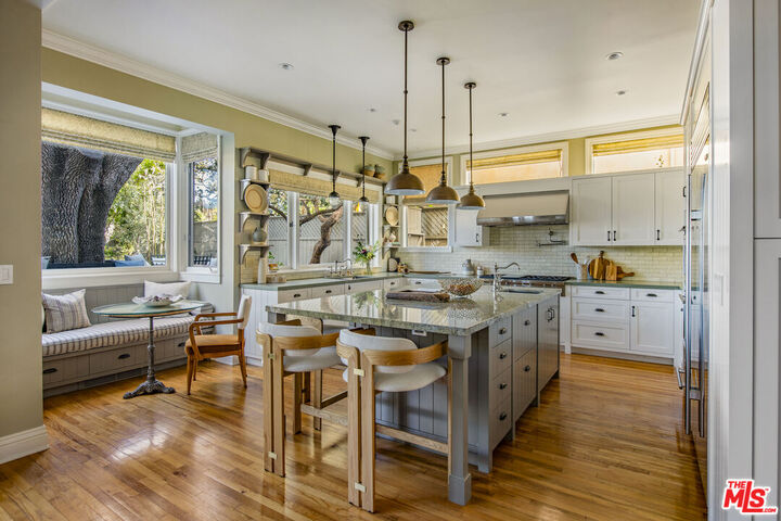 Property Photo:  2645 33rd St  CA 90405 