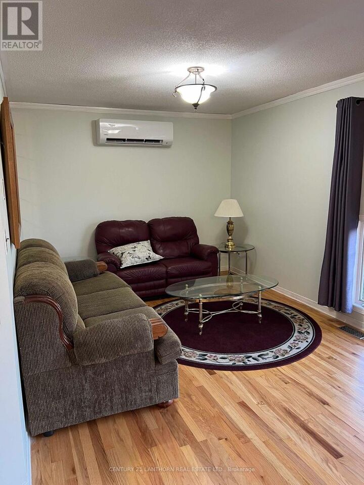 Photo de la propriété:  735 County Rd 28 Road  ON K8N 4Z7 