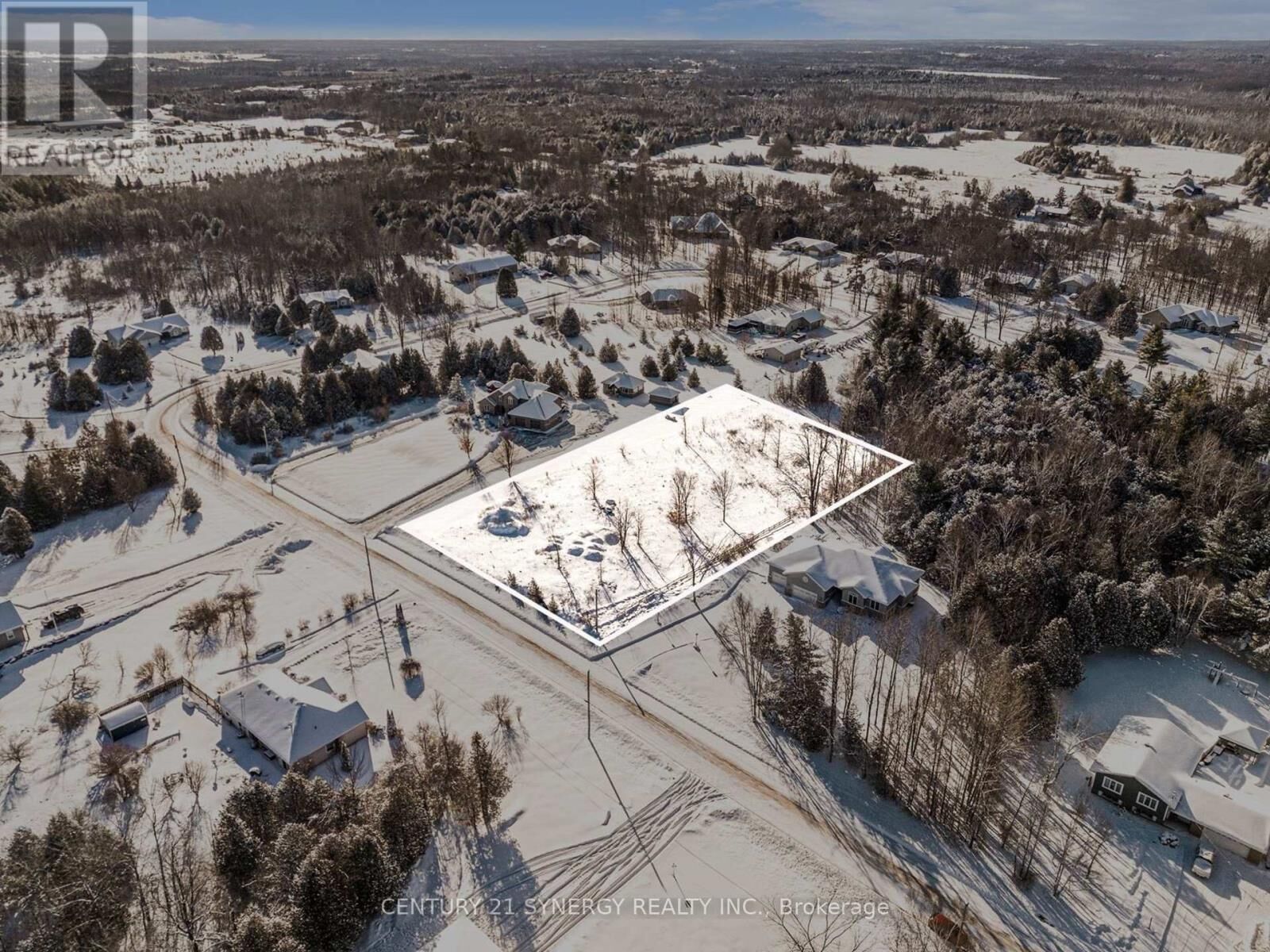 Photo de la propriété:  32 Basswood Crescent  ON K7A 0C8 