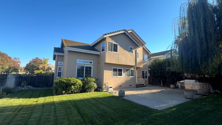 Property Photo:  2270 Tamarisk Ct  CA 94505 