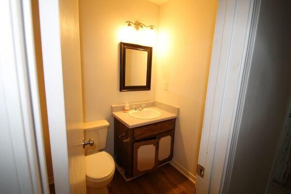 Property Photo:  110 Oakmont Drive  FL 32539 