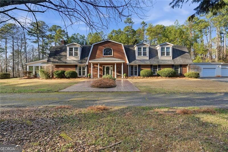 Property Photo:  1445 Squire Lane  GA 30041 