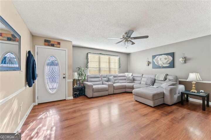 Property Photo:  512 Wood Crest Court  GA 30189 