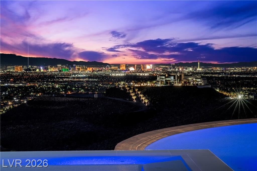 Property Photo:  716 Dragon Peak Drive  NV 89012 