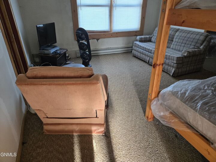 Property Photo: 202 2nd Avenue SW ND 58581